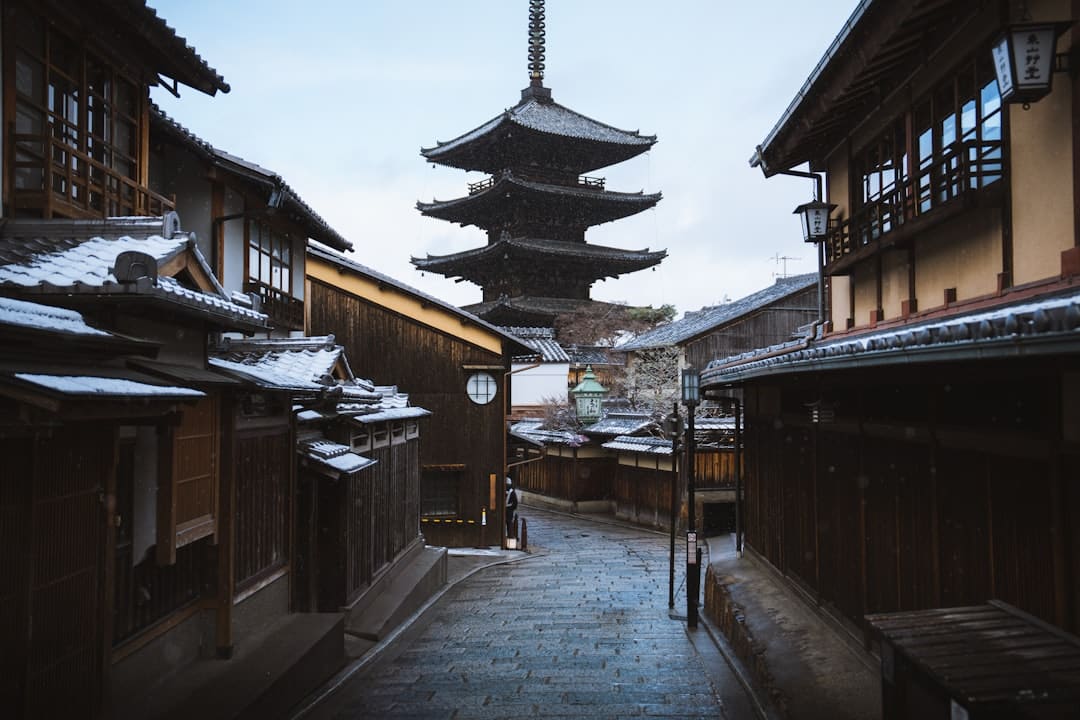 《生万物》：传统题材找到新切口